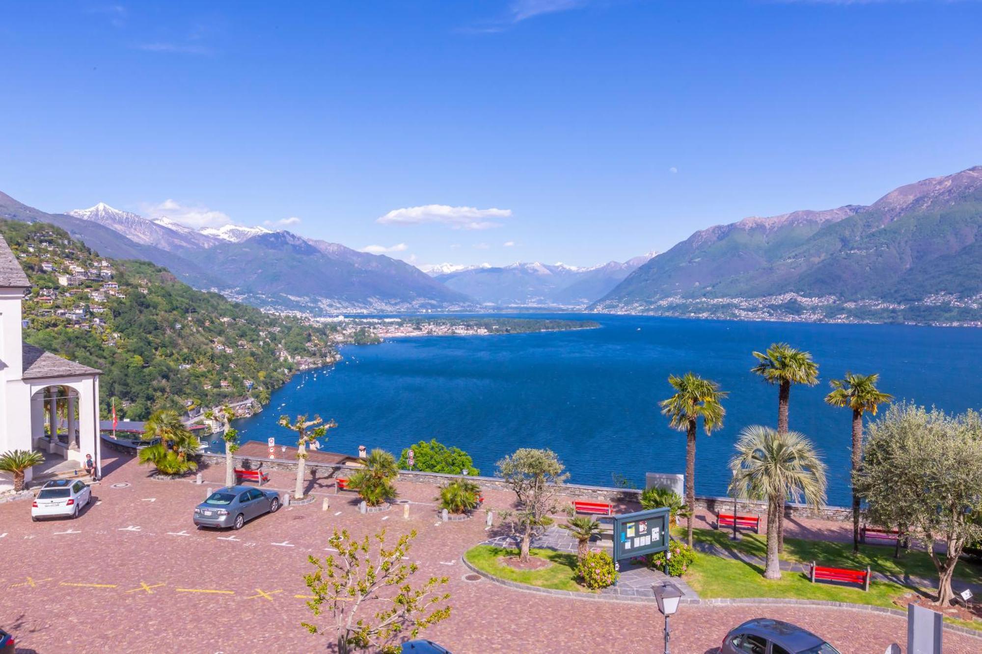 Yellow View Apartment - Happy Rentals Ronco sopra Ascona ภายนอก รูปภาพ